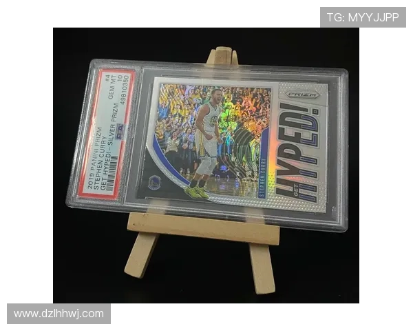球星卡足球超巨版玩法揭秘让你轻松成为顶级足球经理