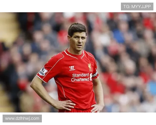 足球场上的传奇人物：盘点影响力最大的现代足球球星及其辉煌时刻